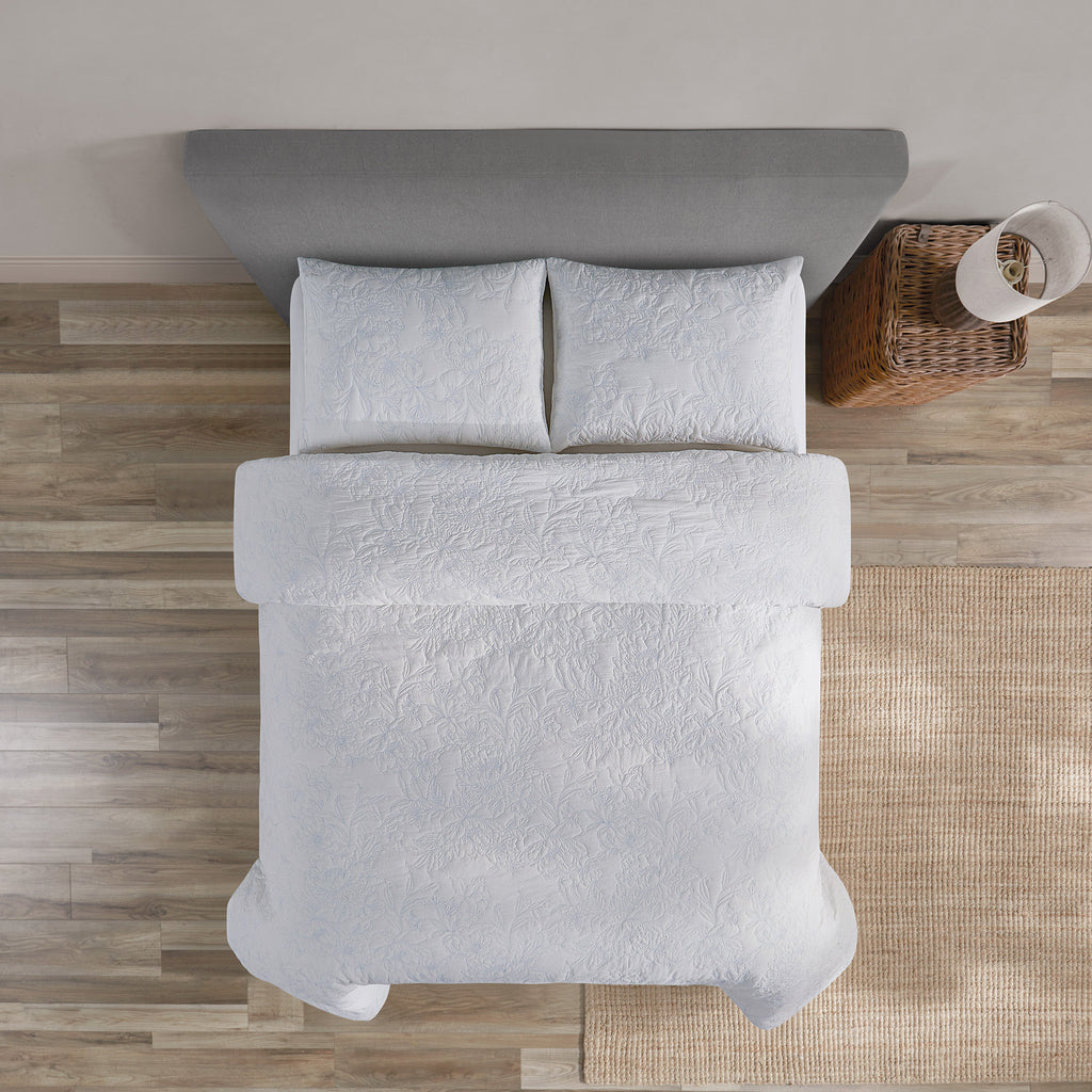 Blossom & Stitch Whitney 3 - Piece Comforter Set