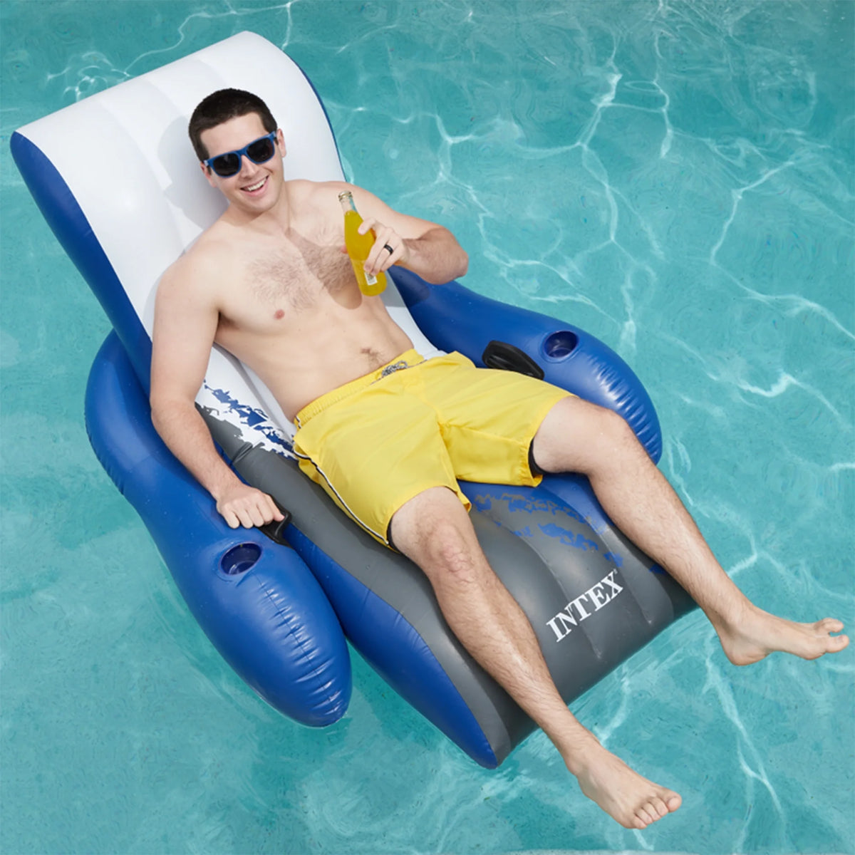 INTEX 32ft x 16ft x 52in Ultra XTR Above Ground Pool, Floats (2 Pack), & Inflatable Cooler