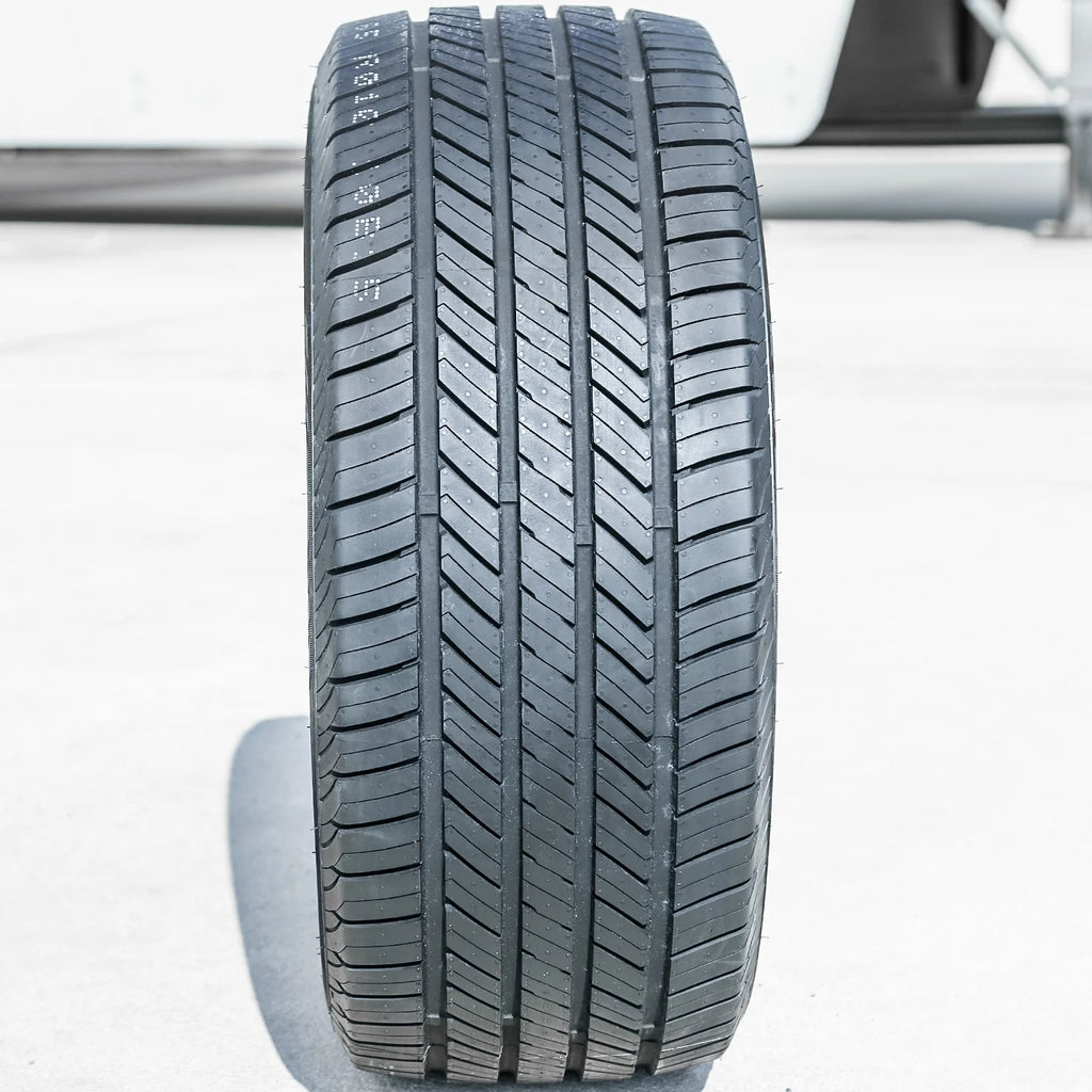 Venom Power Grand AM 275/60R15 107T a/S All-Season Tire