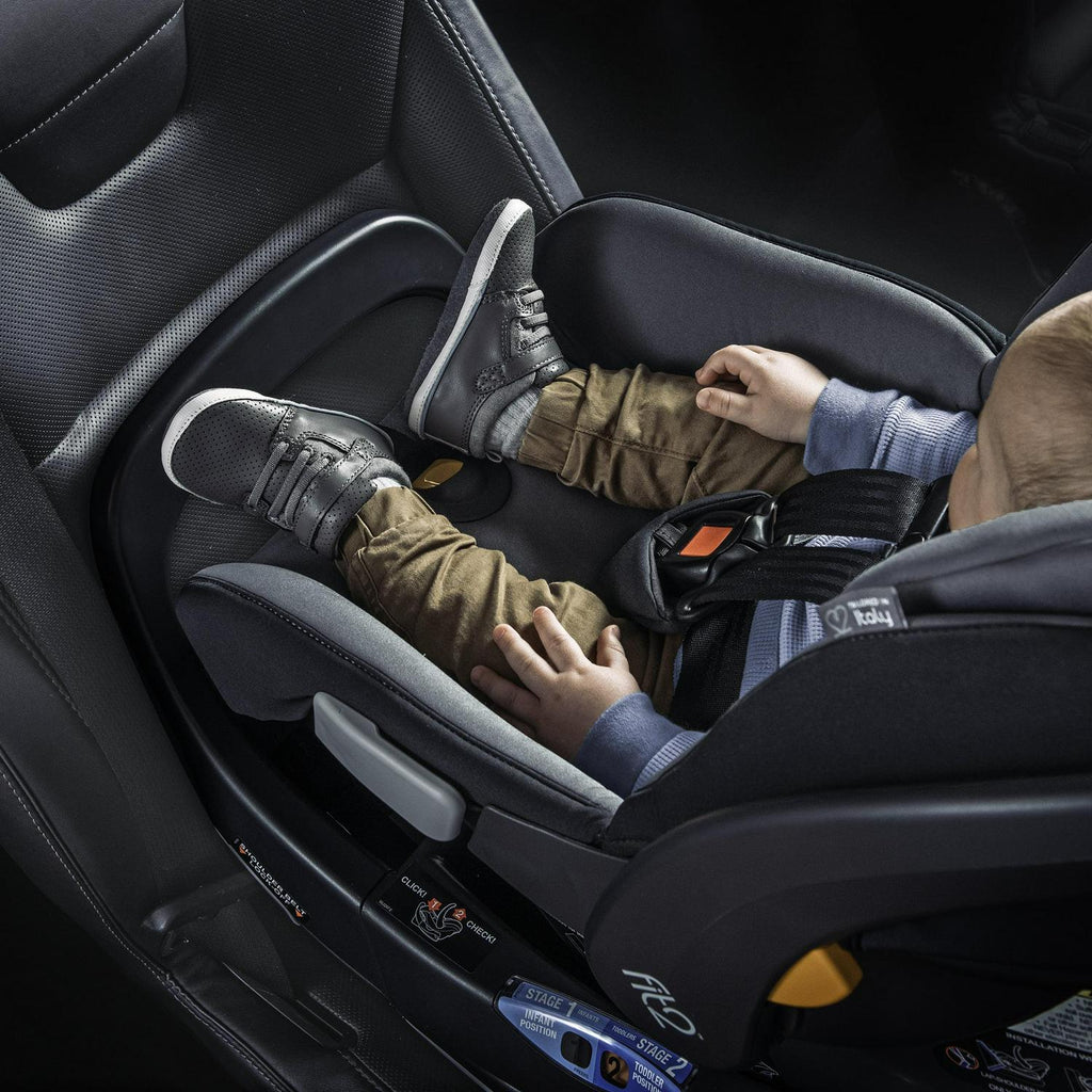 Chicco Fit2 Adapt Infant & Toddler Car Seat - Ember (Black). New