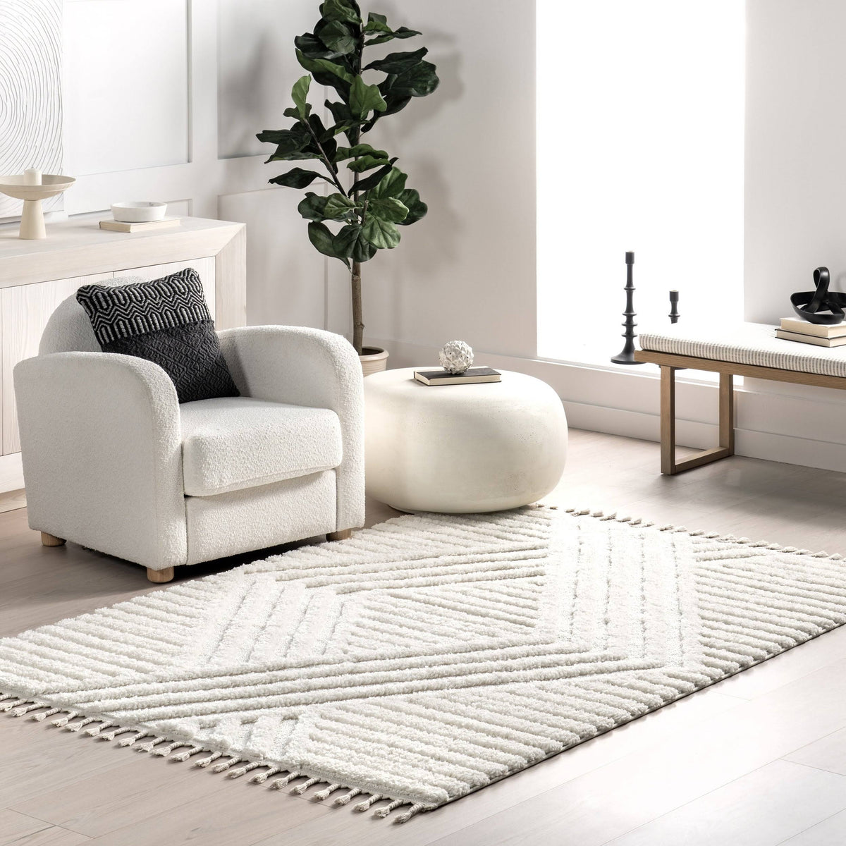 nuLOOM Risette Geometric Shag Tassel Area Rug, 5' 3 inch x 7' 6 inch, Beige