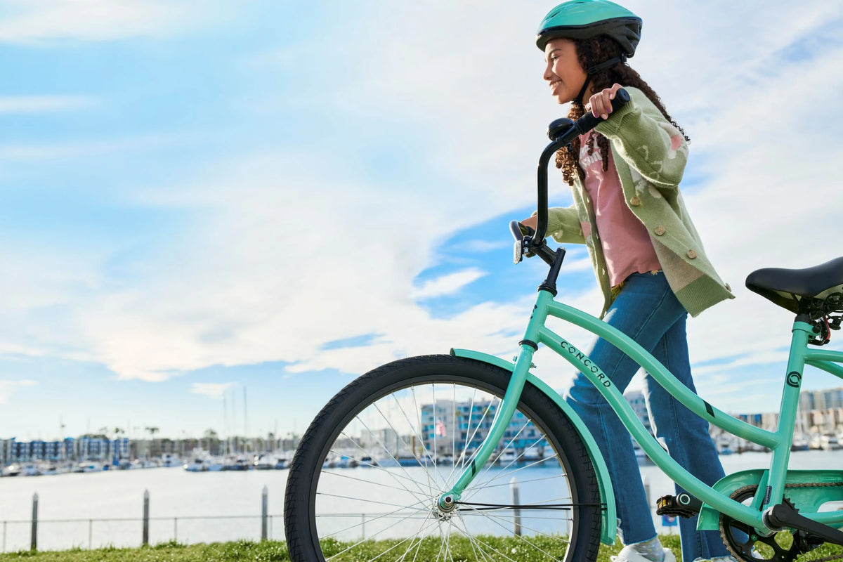 24" Concord Pacifica Cruiser Bicycle, Fits Riders 4'6" - 5'6", Teen, Unisex, Sea Green